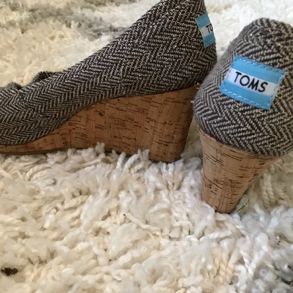 Toms Wedges - Picture 3 of 3